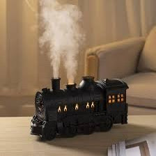 Retro train-shaped cool mist humidifie