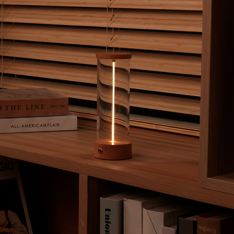 Quantum Line Light